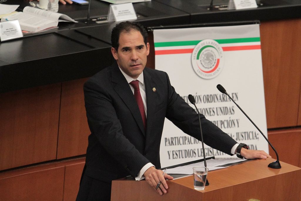 Elige Senado a Pablo Escudero como presidente de la Mesa Directiva