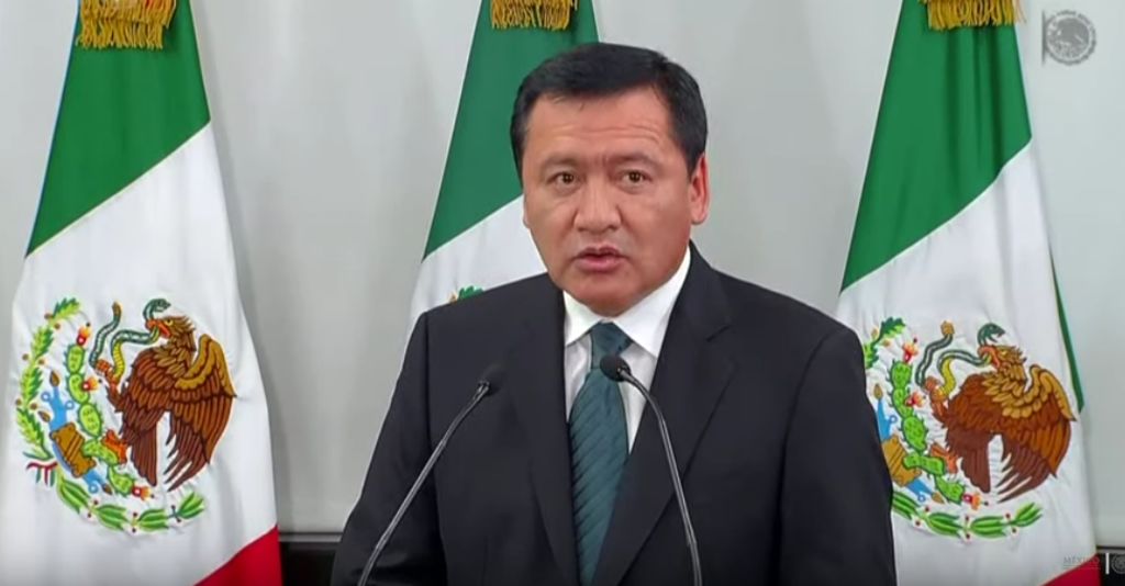 Acude Osorio Chong a entregar Cuarto Informe de Peña Nieto