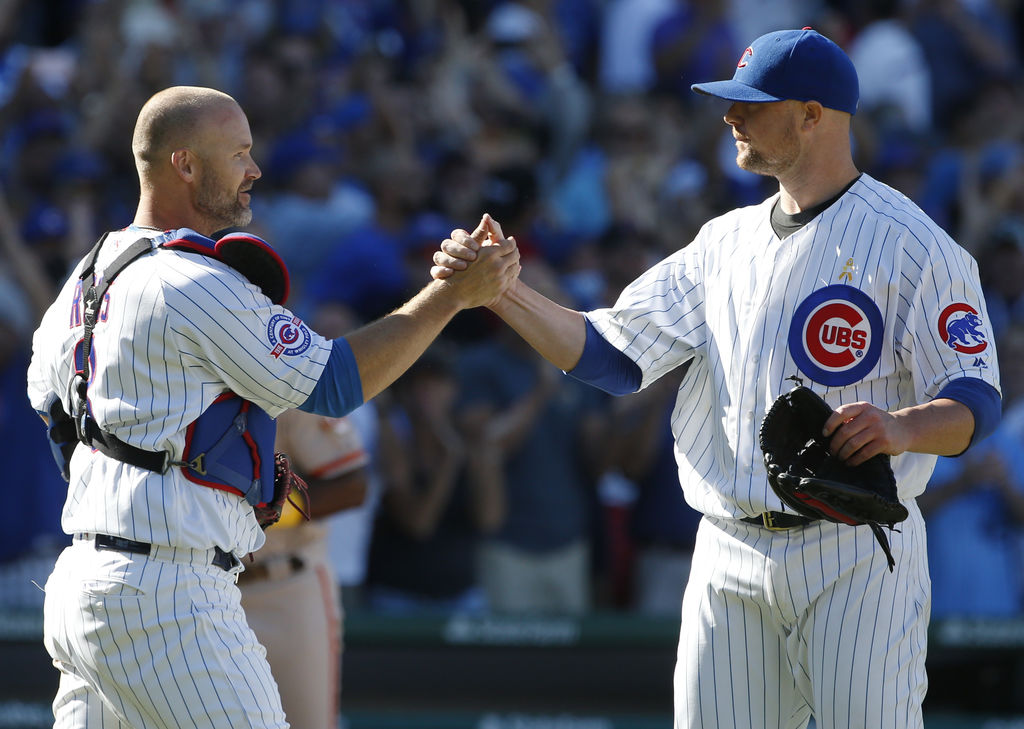 Jon Lester lanza joya de pitcheo ante San Francisco