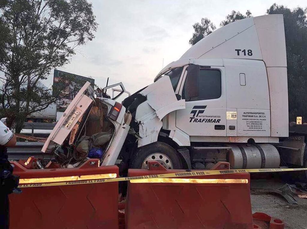 Accidente en la México-Querétaro deja 6 muertos