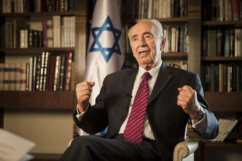 Sufre el expresidente Shimon Peres derrame cerebral