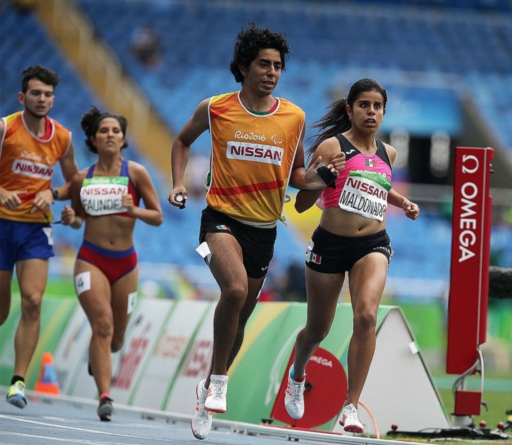 Atleta mexicana Daniela Velasco quedó eliminada en 400 T12
