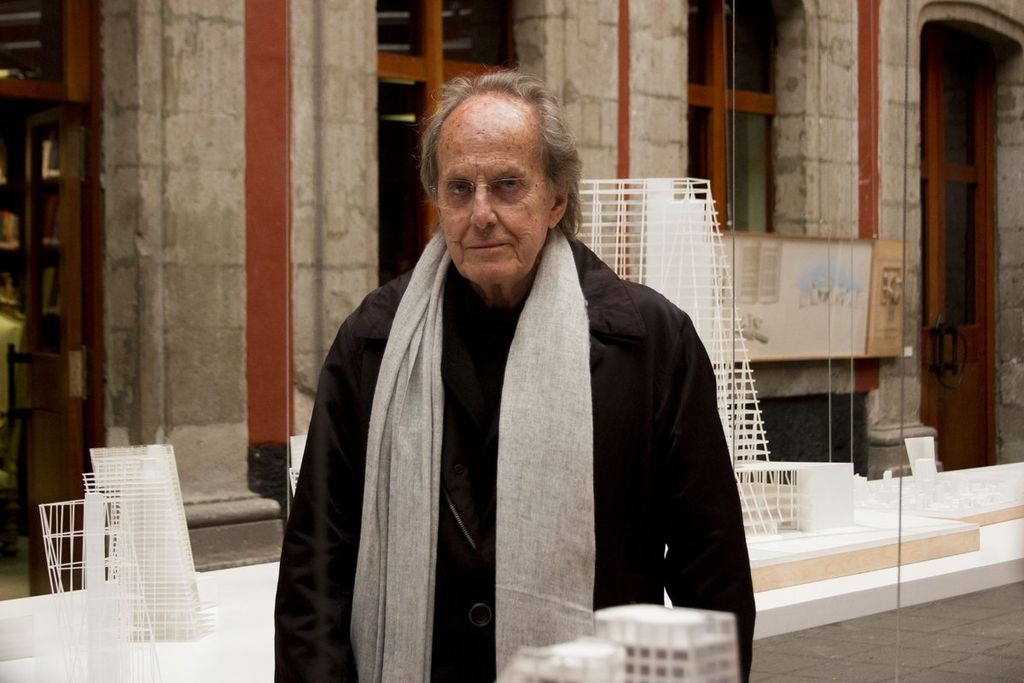 Muere el arquitecto Teodoro González de León