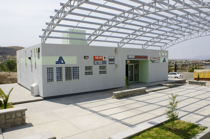 Dejan hospitales sin insumos, denuncian