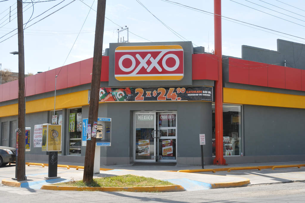 Se podrán cobrar remesas de Western Union en Oxxo
