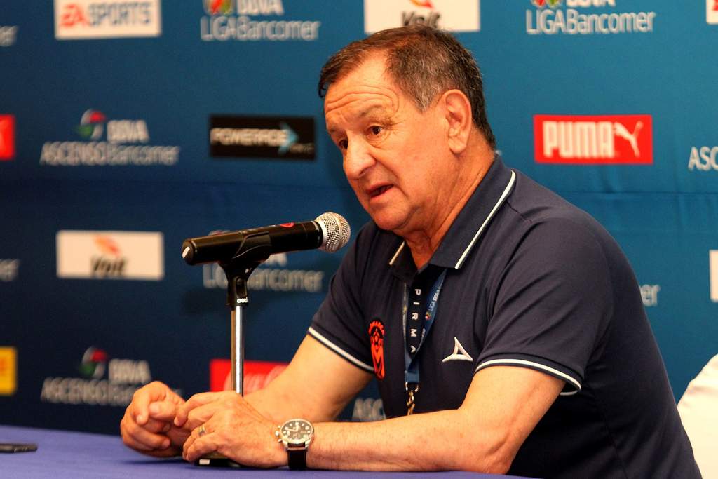 'Ojitos' Meza dice que salvará a Morelia del descenso