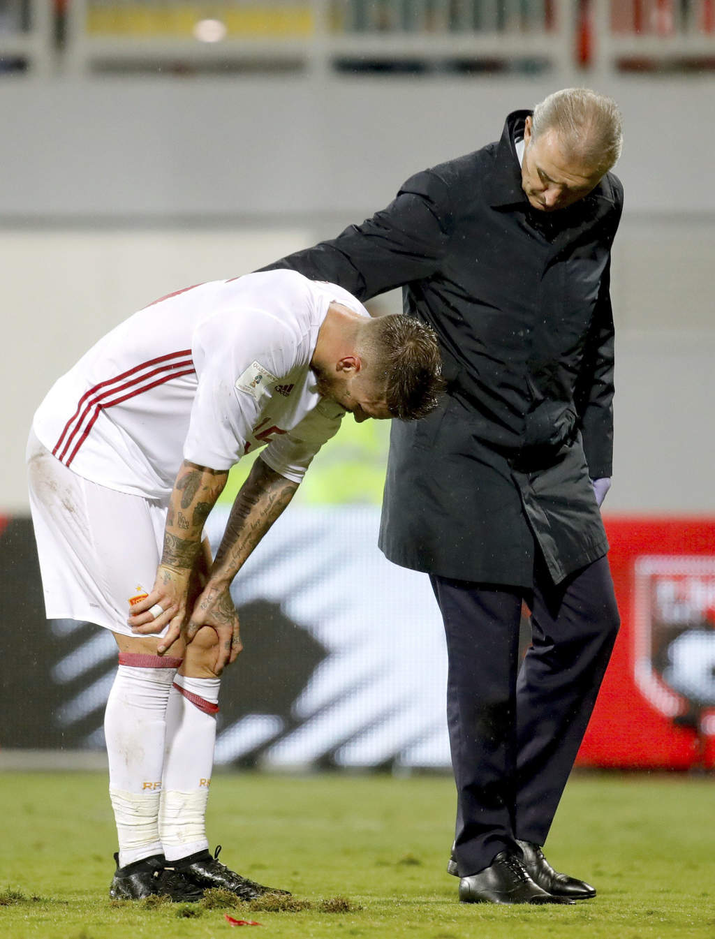 Sergio Ramos será baja un mes por lesión de rodilla