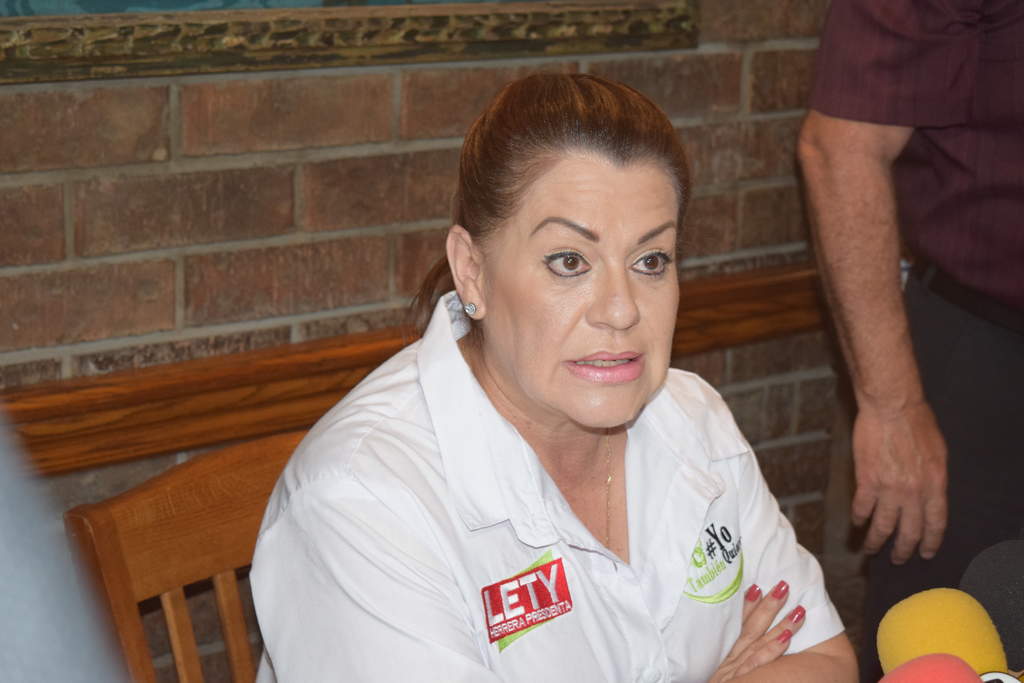 Culpa Leticia Herrera a JHC de la muerte de su padre