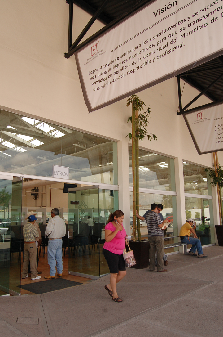 'Transferencia fue para 21 proyectos'