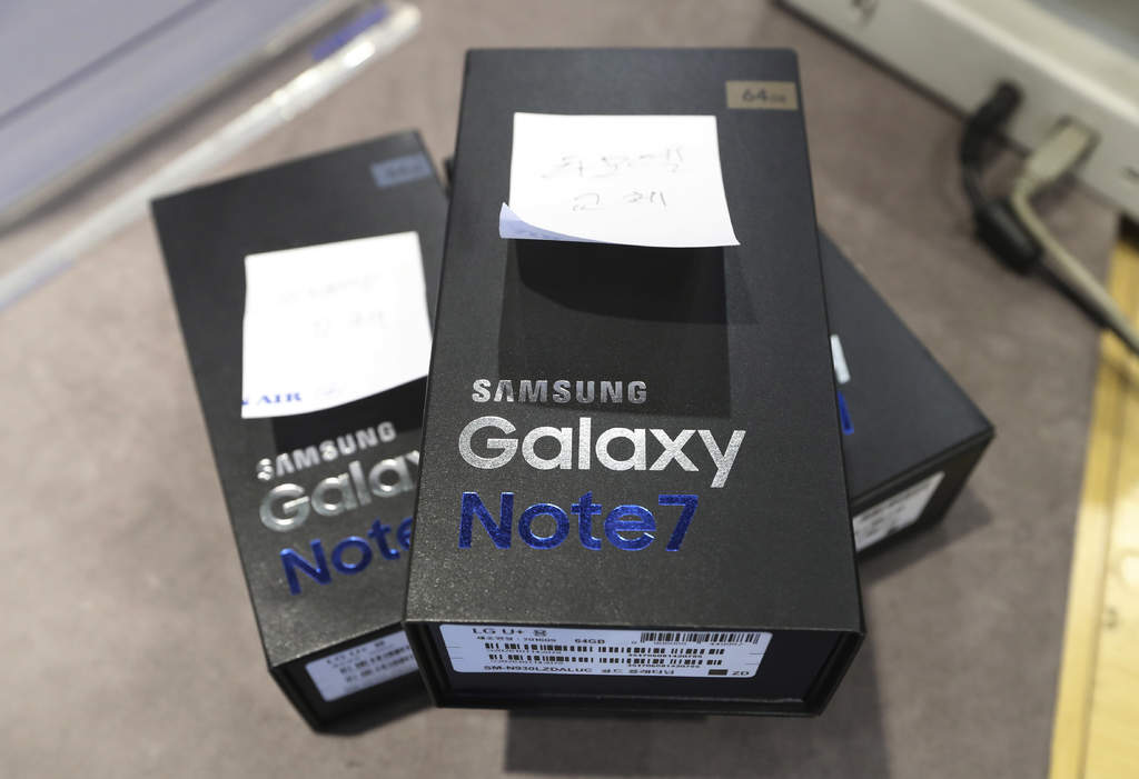 Prohibe EU llevar el Galaxy Note 7 en vuelos