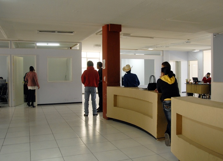 Piden respeto a los derechos laborales