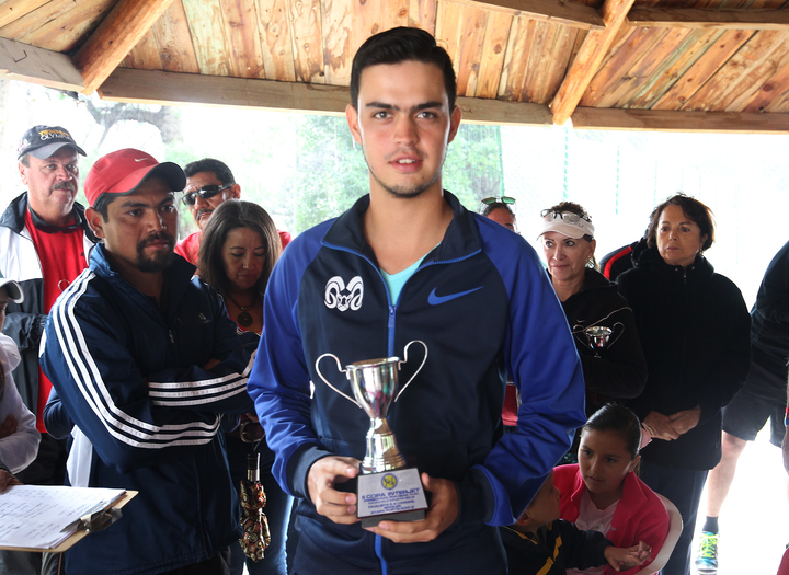 La II Copa Iintejet del Club Campestre de Durango, roba corazones