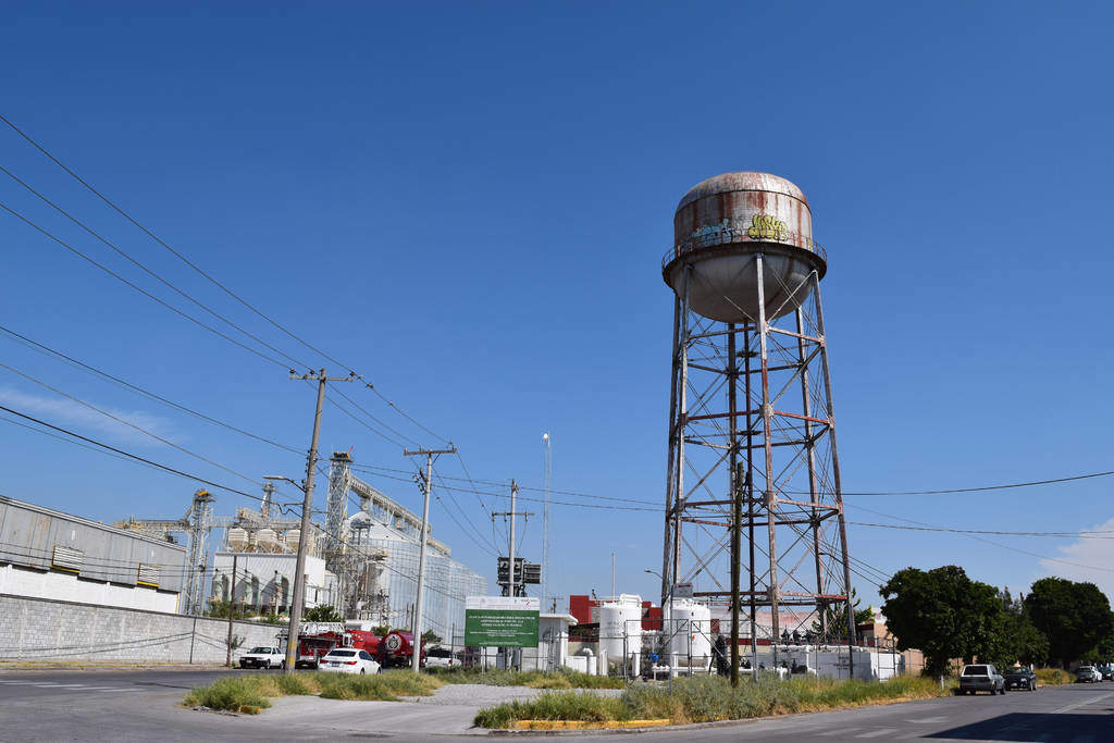 Aprueban nombrar Carlos A. Herrera al parque industrial de GP