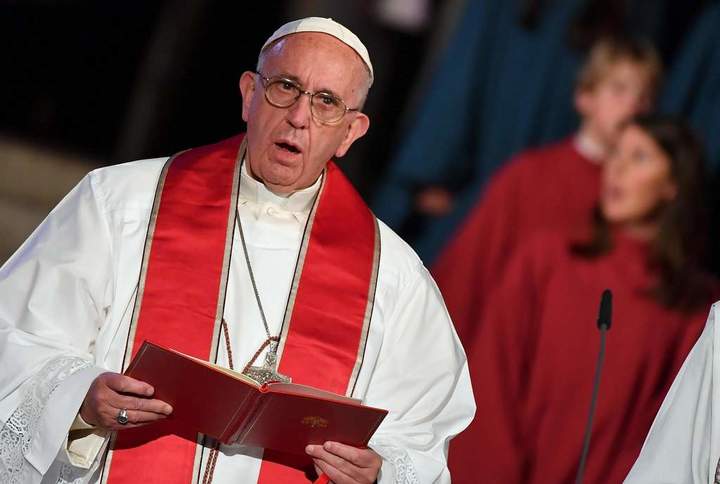 Pide Papa a católicos y luteranos ir más allá de 'errores' del pasado