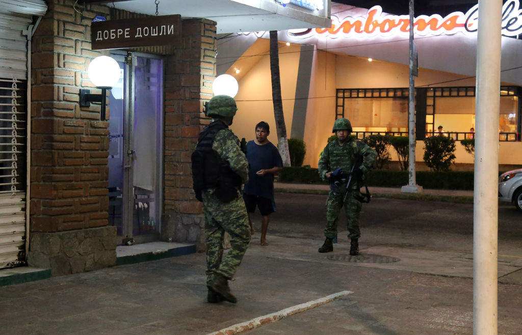 PGR atrae investigación de militares asesinados en Guerrero
