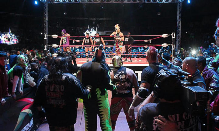 Psycho Clown tiene aliados muy 'perros'