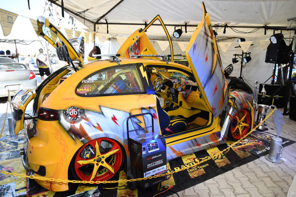 Lagunero se ciñe corona del Car Audio Tuning Competition