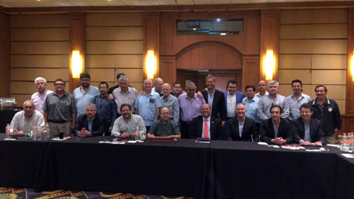 Delfines anuncia su cambio a Durango