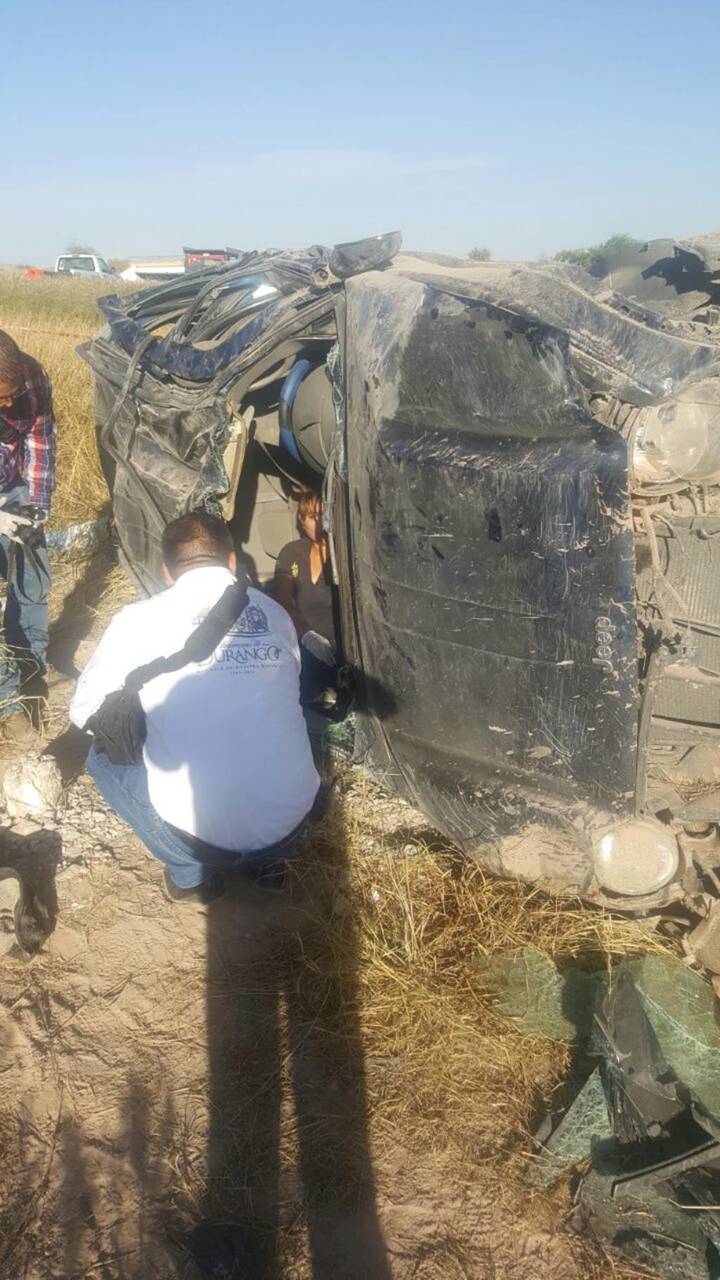 Se 'tronó' una llanta; 1 occisa