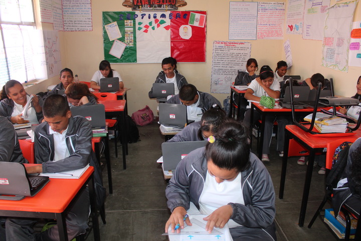 Prevén recorte de presupuesto a Telesecundaria