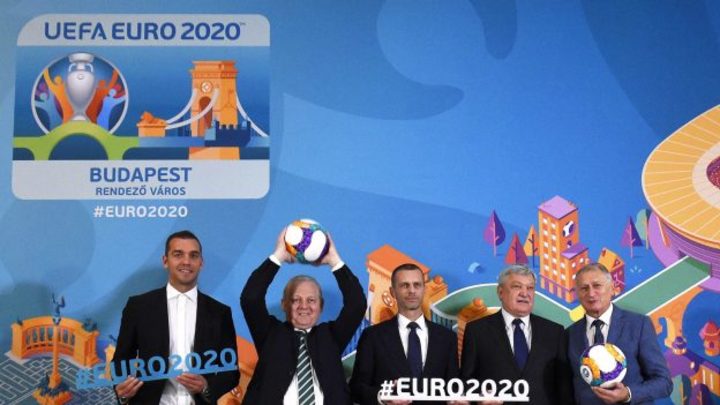El Puente de las Cadenas inspira al logo para la Eurocopa de 2020