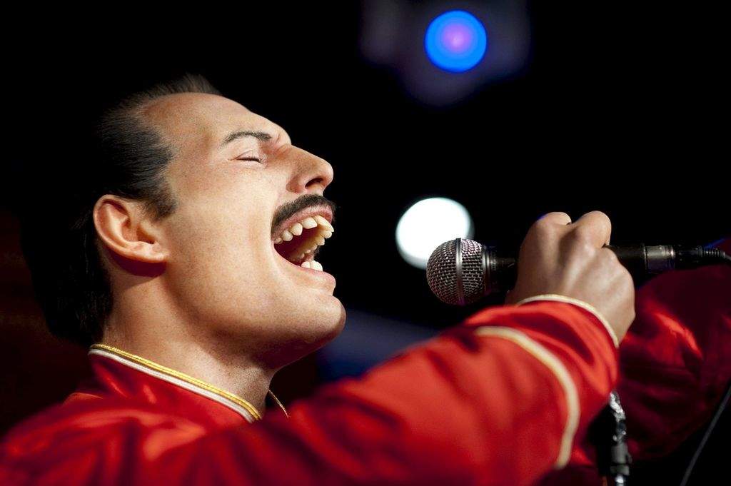 1991: Muere Freddie Mercury, uno de los más grandes exponentes del rock