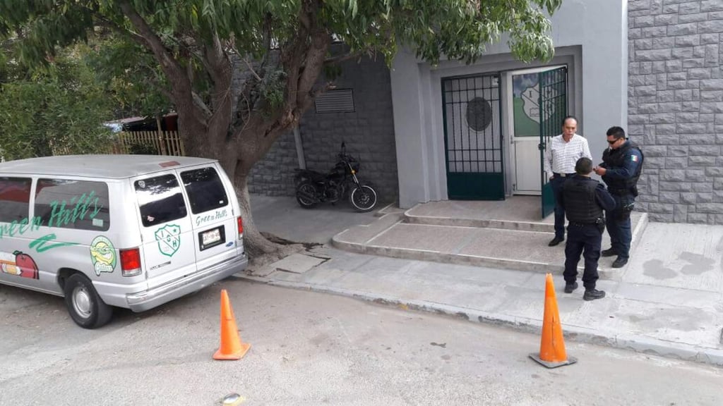 Asaltan colegio de Gómez Palacio; se llevan 40 mil pesos