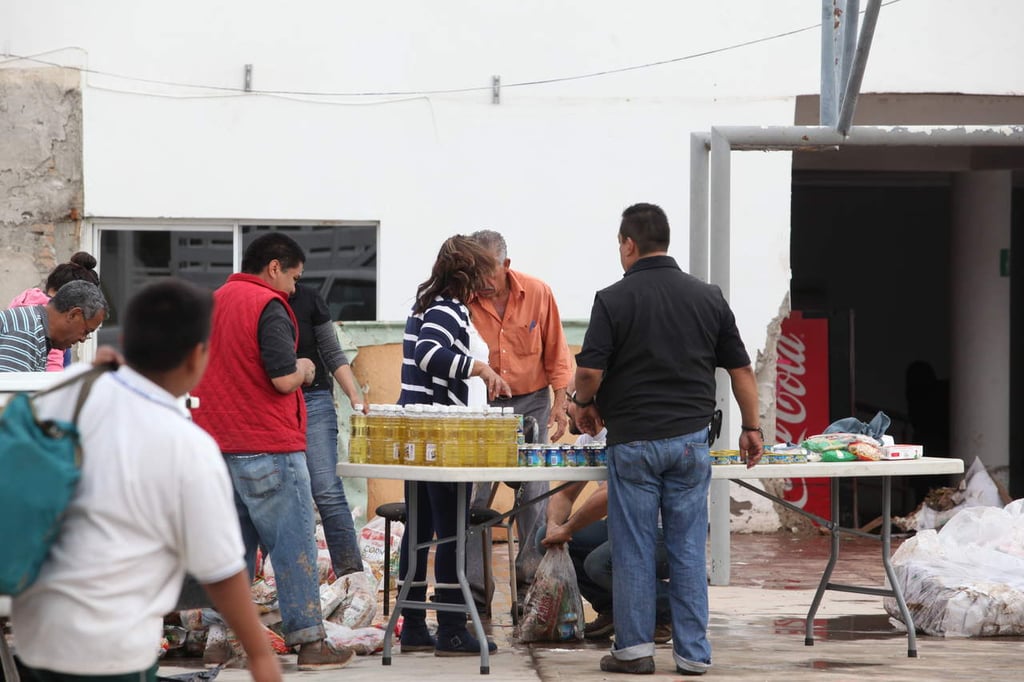 Por bajas temperaturas, abren albergues en Tamaulipas.