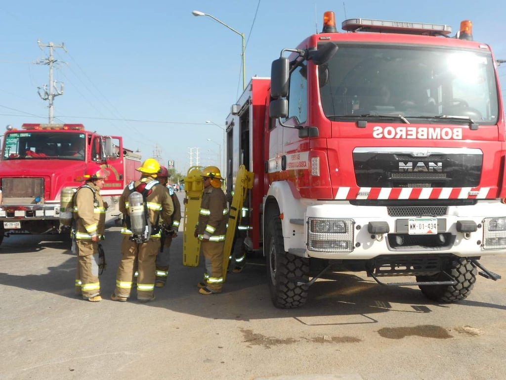 Dona Harlingen Texas equipo de bomberos a Tamaulipas