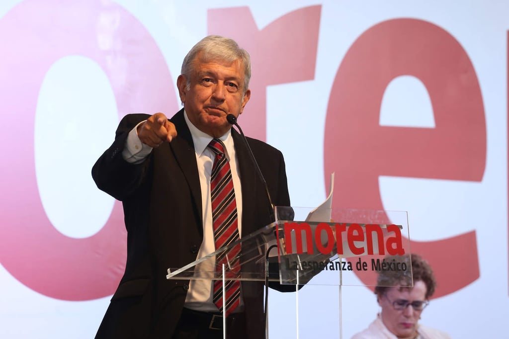 Denuncia López Obrador que el PAN lo quiere censurar