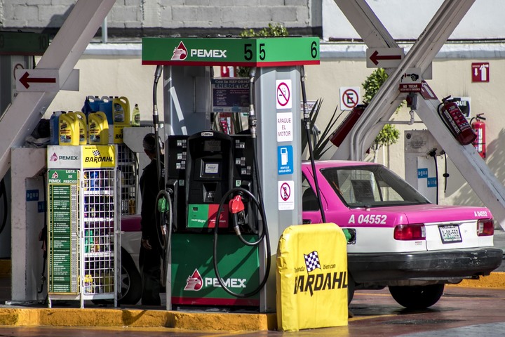 En 86 gasolineras hay 'inventario bajo': Pemex