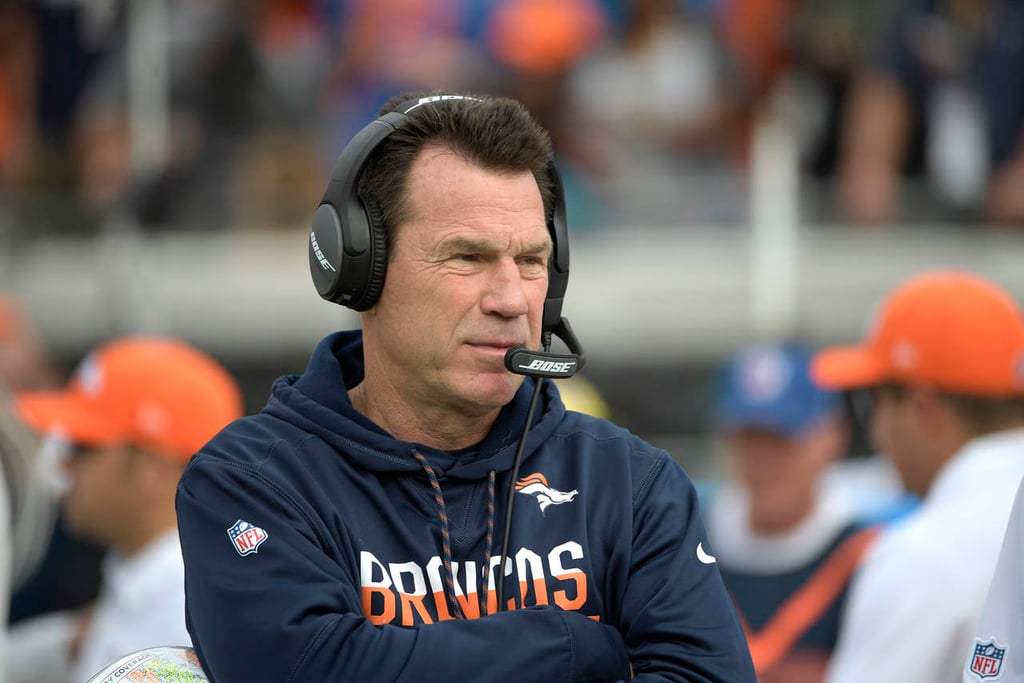 Renuncia Gary Kubiak como entrenador de Broncos