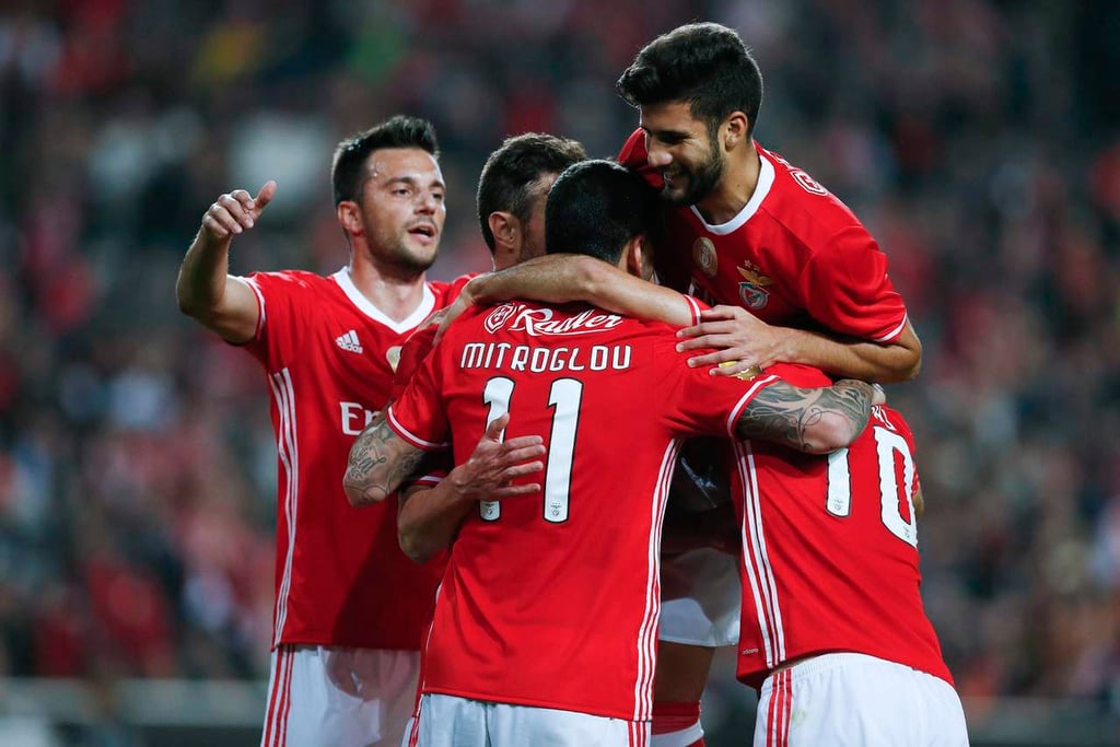 Sin Raúl Jiménez, Benfica golea en la Copa de Portugal