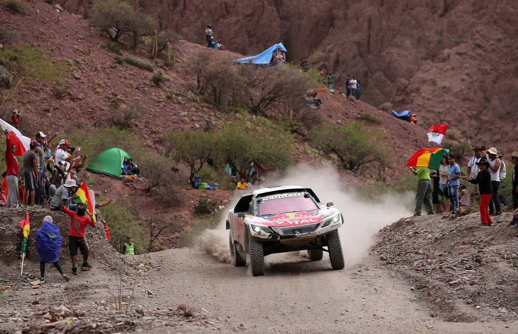 Loeb gana quinta etapa del Rally Dakar