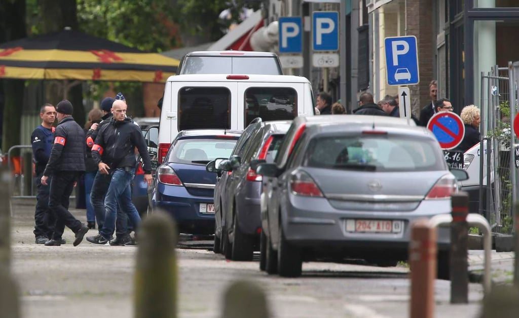 Detienen a dos por atentados en París y Bruselas