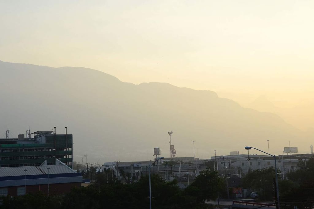 Disminuye riesgo de precontingencia ambiental para Monterrey