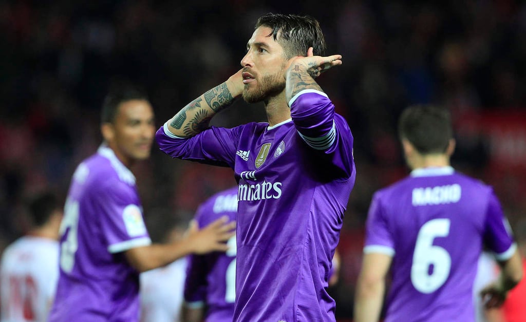 Sevilla pide castigo para Sergio Ramos por gestos en juego de Copa