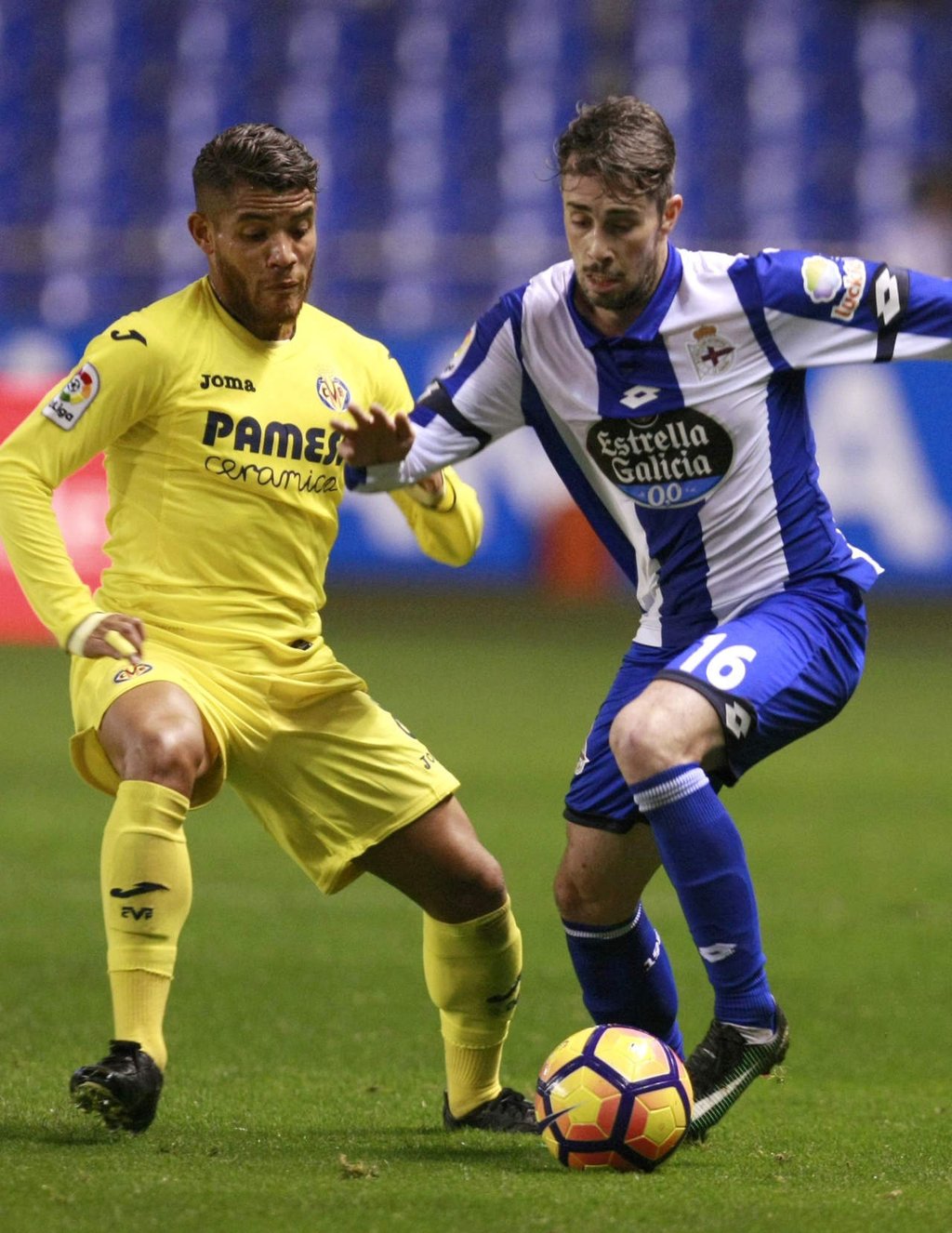 Empata Villarreal contra el 'Dépor' y se aleja de zona de Champions