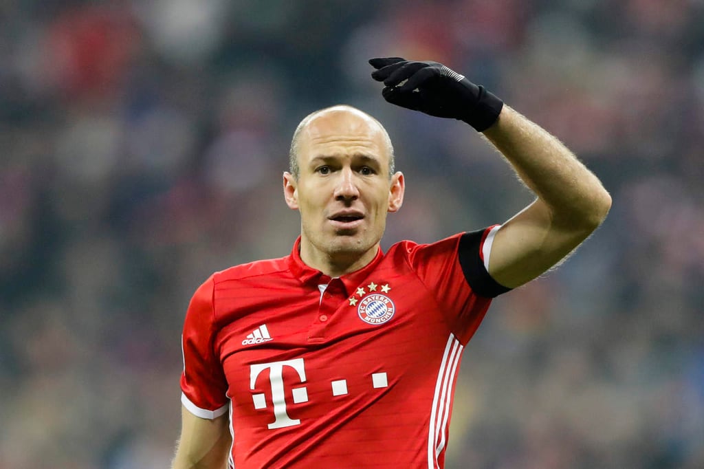 Arjen Robben renueva contrato con Bayern