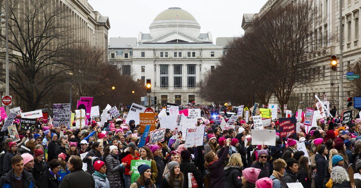 Millones de mujeres marchan contra Trump