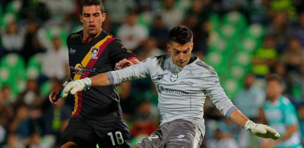 Santos pierde en la primera mitad de la Copa contra Coras