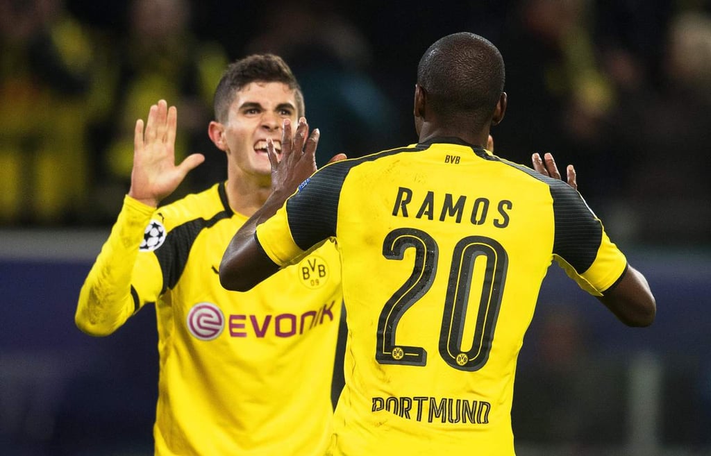 Colombiano Adrián Ramos pasa de Dortmund al Granada