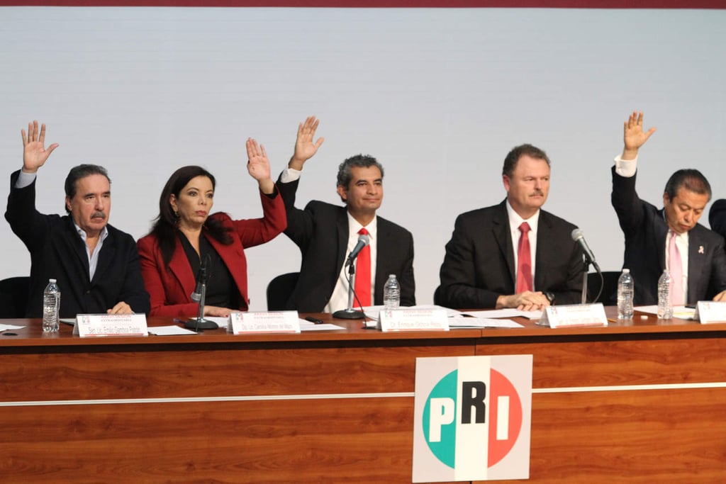 Respaldan senadores priístas a EPN