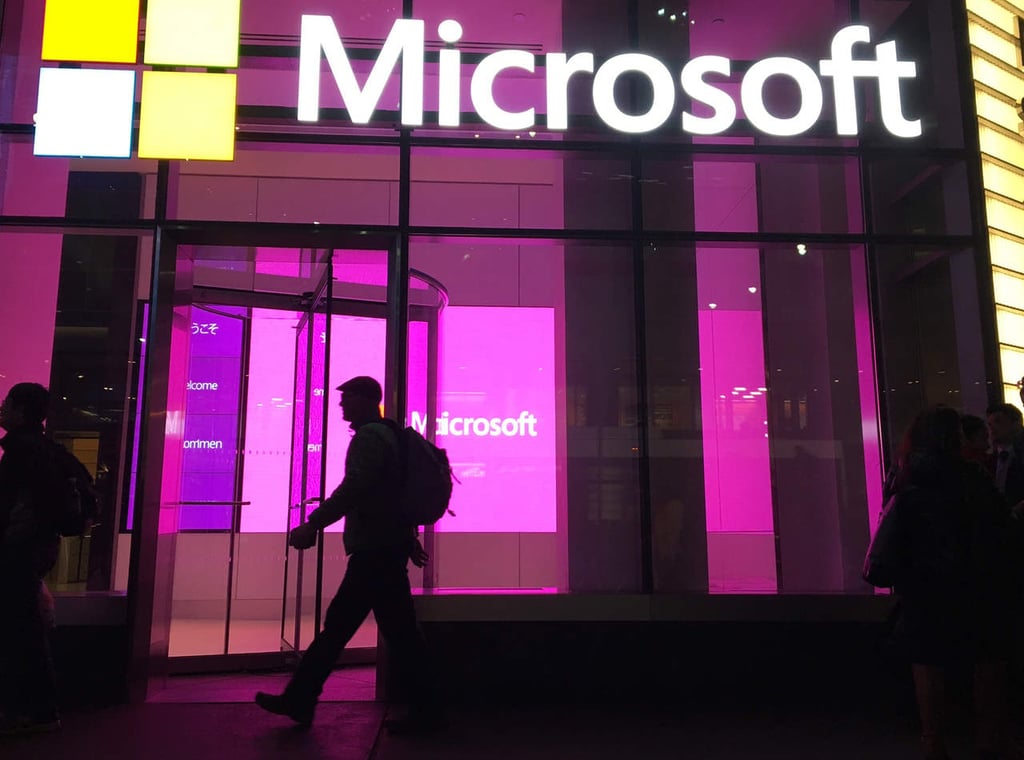 Supera Microsoft por primera vez el medio billón de dólares en Wall Street