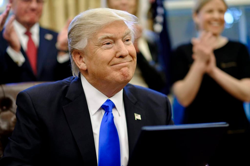 Defiende Trump su veto migratorio