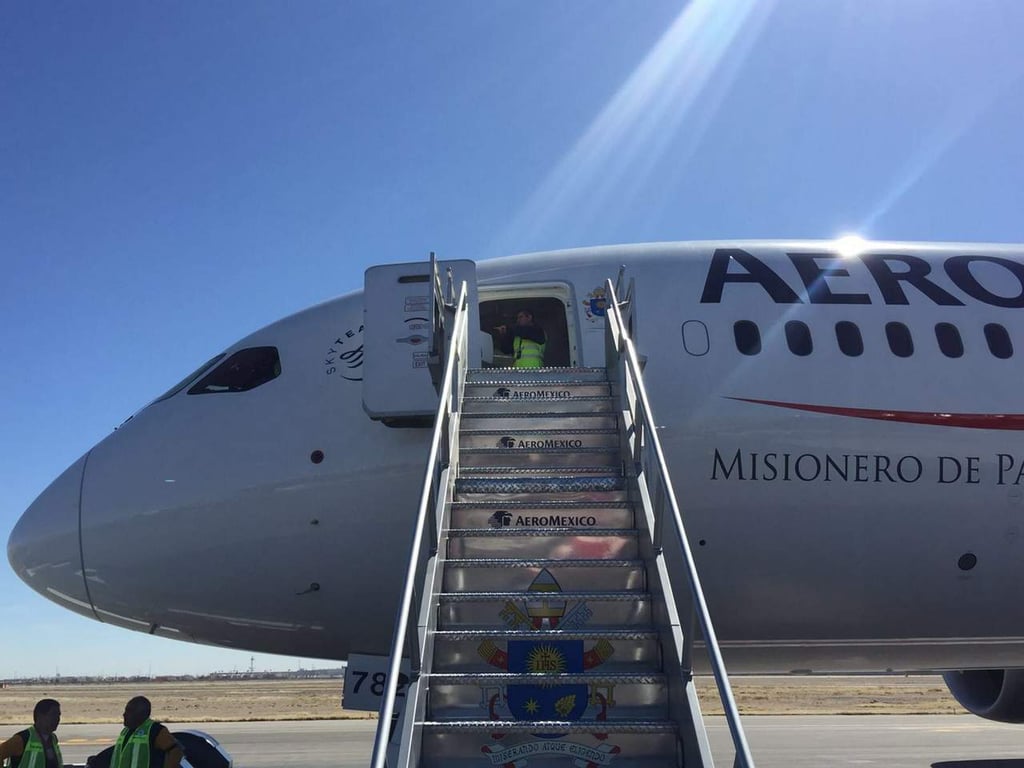 Cobrará Aeroméxico por la primera maleta documentada