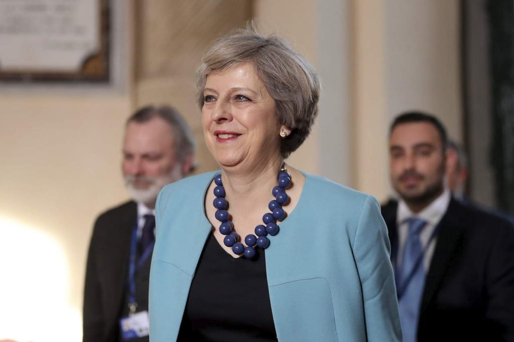 Theresa May asiste a la cumbre de Malta para abordar Brexit