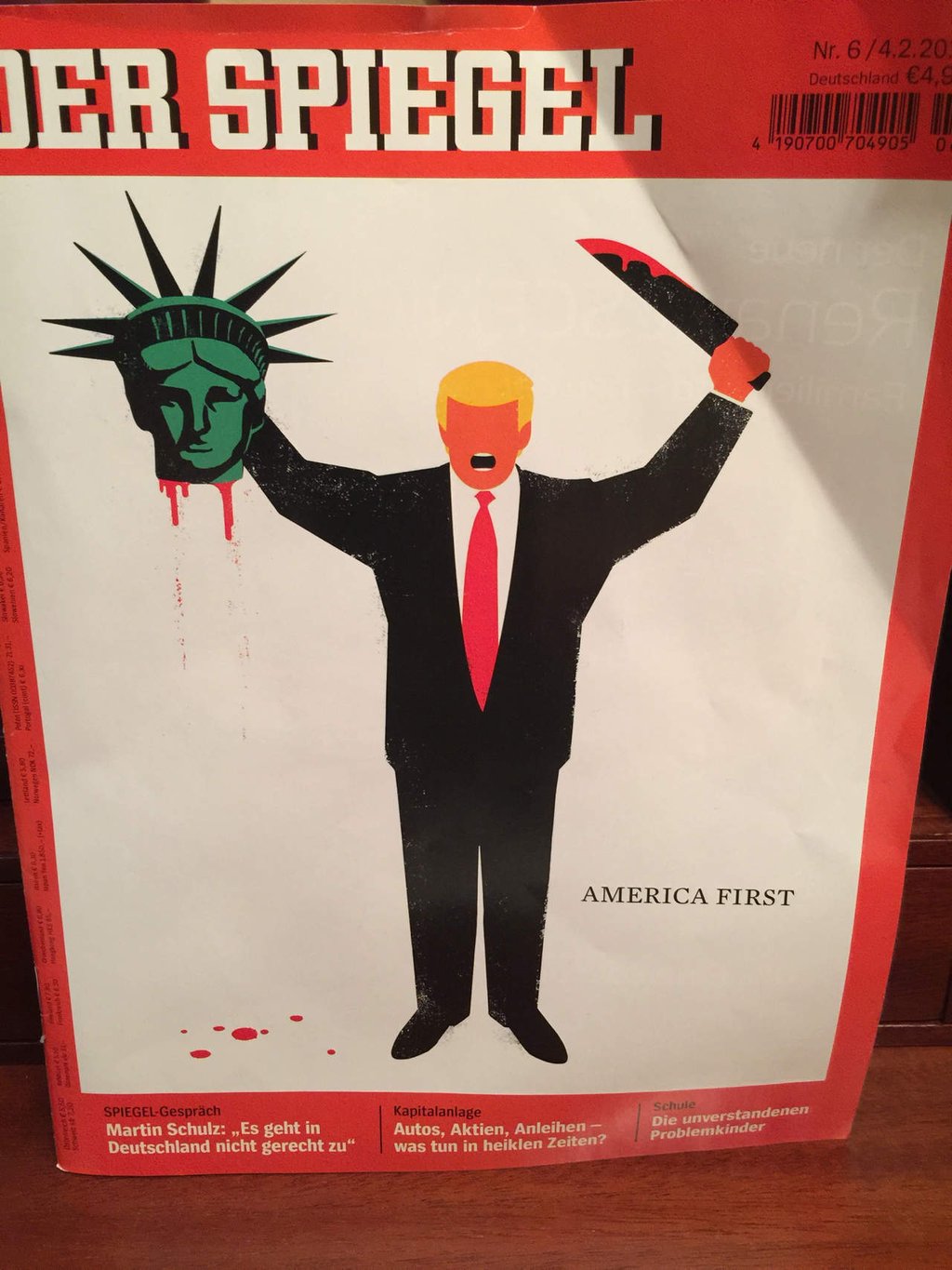Dibuja a Trump semanario aleman decapitando a la estatua de la libertad