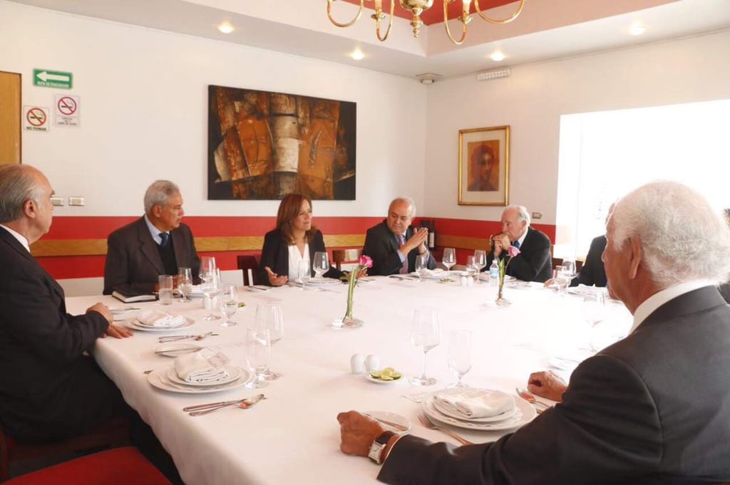 Se reúne Margarita Zavala con exgobernadores panistas