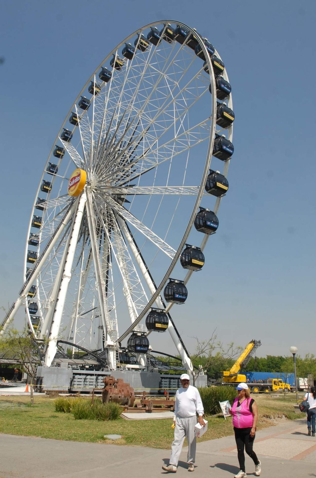 Empresa holandesa construye mega rueda de la fortuna en Cancún